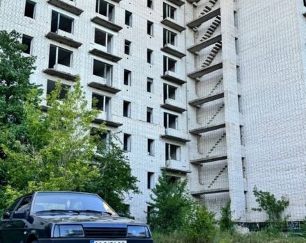 Серый ВАЗ 2108, объемом двигателя 1.3 л и пробегом 63 тыс. км за 700 $, фото 3 на Automoto.ua