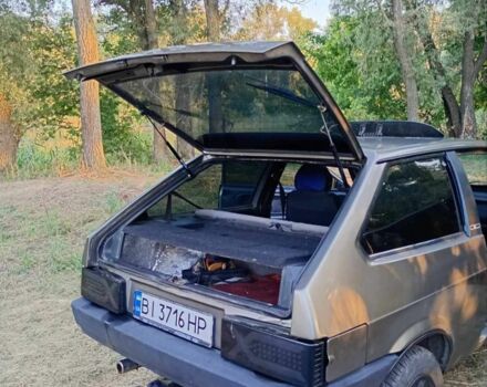 Серый ВАЗ 2108, объемом двигателя 1.3 л и пробегом 300 тыс. км за 1650 $, фото 2 на Automoto.ua