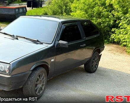 Серый ВАЗ 2108, объемом двигателя 1.1 л и пробегом 250 тыс. км за 1500 $, фото 1 на Automoto.ua