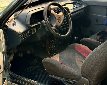 Серый ВАЗ 2108, объемом двигателя 1.1 л и пробегом 250 тыс. км за 1500 $, фото 4 на Automoto.ua