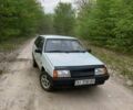 Серый ВАЗ 2108, объемом двигателя 1.5 л и пробегом 200 тыс. км за 1000 $, фото 1 на Automoto.ua