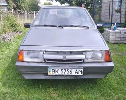 Серый ВАЗ 2108, объемом двигателя 1.3 л и пробегом 440 тыс. км за 700 $, фото 7 на Automoto.ua