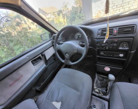 Серый ВАЗ 2108, объемом двигателя 1.3 л и пробегом 250 тыс. км за 326 $, фото 5 на Automoto.ua