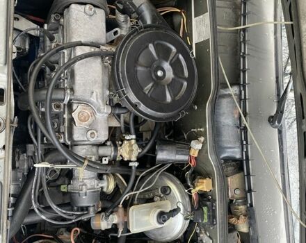 Серый ВАЗ 2108, объемом двигателя 1.5 л и пробегом 150 тыс. км за 1200 $, фото 5 на Automoto.ua