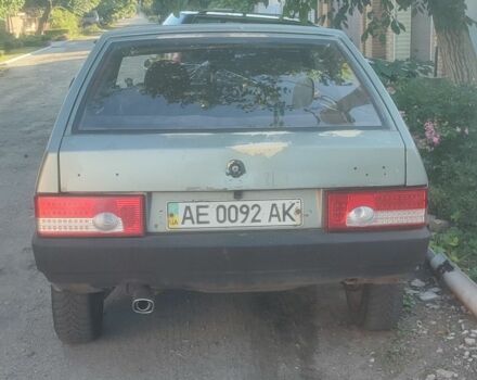 Серый ВАЗ 2108, объемом двигателя 1.5 л и пробегом 300 тыс. км за 500 $, фото 1 на Automoto.ua