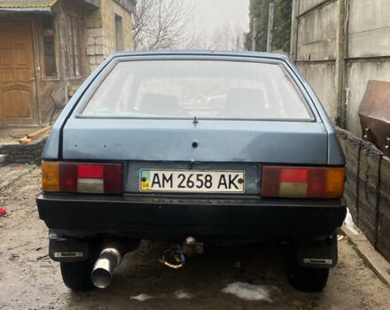Серый ВАЗ 2108, объемом двигателя 1.5 л и пробегом 200 тыс. км за 650 $, фото 2 на Automoto.ua