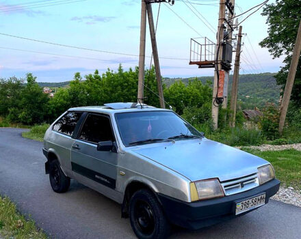 Серый ВАЗ 2108, объемом двигателя 1.5 л и пробегом 200 тыс. км за 675 $, фото 2 на Automoto.ua