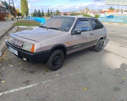 Серый ВАЗ 2108, объемом двигателя 2 л и пробегом 210 тыс. км за 650 $, фото 2 на Automoto.ua