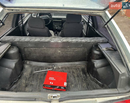 Серый ВАЗ 2108, объемом двигателя 1.5 л и пробегом 100 тыс. км за 650 $, фото 8 на Automoto.ua
