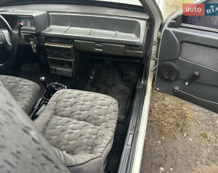 Серый ВАЗ 2108, объемом двигателя 1.5 л и пробегом 100 тыс. км за 650 $, фото 10 на Automoto.ua