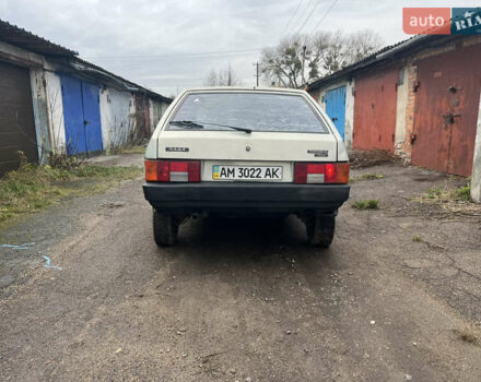 Серый ВАЗ 2108, объемом двигателя 1.5 л и пробегом 100 тыс. км за 650 $, фото 1 на Automoto.ua