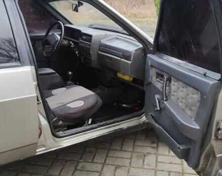 Серый ВАЗ 2108, объемом двигателя 1.5 л и пробегом 190 тыс. км за 550 $, фото 10 на Automoto.ua