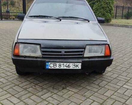 Серый ВАЗ 2108, объемом двигателя 1.5 л и пробегом 190 тыс. км за 550 $, фото 2 на Automoto.ua