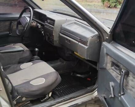 Серый ВАЗ 2108, объемом двигателя 1.5 л и пробегом 190 тыс. км за 550 $, фото 9 на Automoto.ua