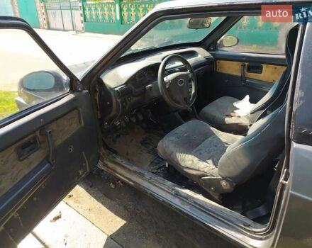 Серый ВАЗ 2108, объемом двигателя 1.5 л и пробегом 111 тыс. км за 1000 $, фото 1 на Automoto.ua