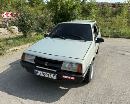 Серый ВАЗ 2108, объемом двигателя 1.3 л и пробегом 200 тыс. км за 900 $, фото 6 на Automoto.ua