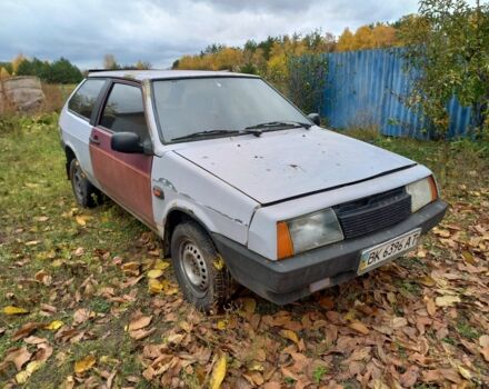 ВАЗ 2108 1988 в Киеве на Automoto.ua Серый ВАЗ 2108, объемом двигателя 1.3 л и пробегом 227 тыс. км за 357 $, фото 1 на Automoto.ua