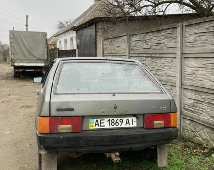 Серый ВАЗ 2108, объемом двигателя 1.5 л и пробегом 200 тыс. км за 474 $, фото 3 на Automoto.ua