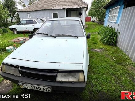 ВАЗ 2108 1987 у Решетиловке на Automoto.ua Сірий ВАЗ 2108, об'ємом двигуна 1.5 л та пробігом 0 тис. км за 700 $, фото 1 на Automoto.ua