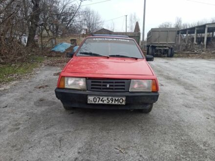 Серый ВАЗ 2108, объемом двигателя 1.3 л и пробегом 999 тыс. км за 1000 $, фото 1 на Automoto.ua