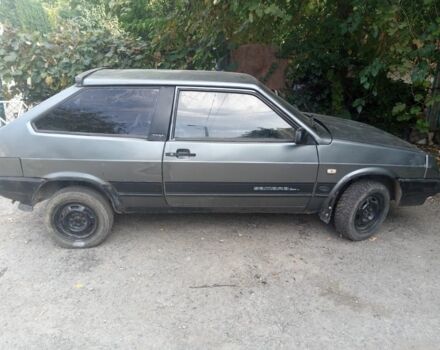 Серый ВАЗ 2108, объемом двигателя 1.3 л и пробегом 250 тыс. км за 500 $, фото 1 на Automoto.ua