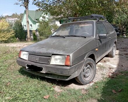 Серый ВАЗ 2108, объемом двигателя 0 л и пробегом 300 тыс. км за 350 $, фото 1 на Automoto.ua