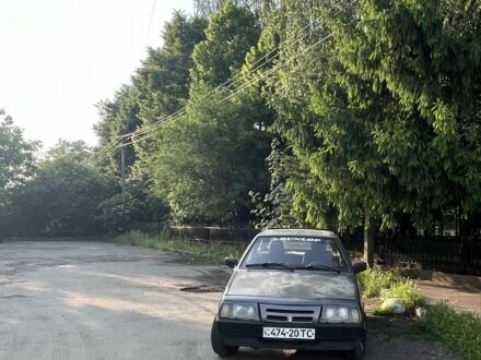 ВАЗ 2108 1991 в Луцке на Automoto.ua Серый ВАЗ 2108, объемом двигателя 1.3 л и пробегом 100 тыс. км за 900 $, фото 1 на Automoto.ua