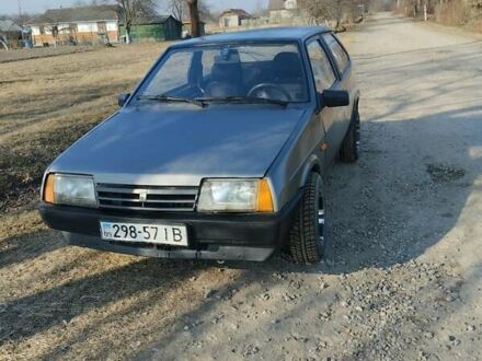 ВАЗ 2108 1991 у Коломые на Automoto.ua Сірий ВАЗ 2108, об'ємом двигуна 1.3 л та пробігом 300 тис. км за 700 $, фото 1 на Automoto.ua
