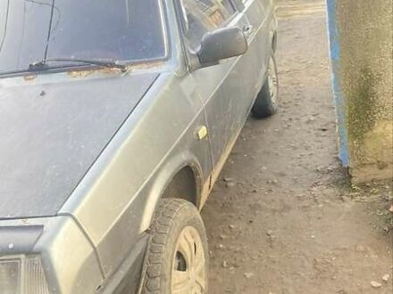 Серый ВАЗ 2108, объемом двигателя 1.3 л и пробегом 10 тыс. км за 500 $, фото 1 на Automoto.ua