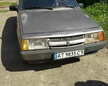 Серый ВАЗ 2108, объемом двигателя 1.5 л и пробегом 230 тыс. км за 850 $, фото 1 на Automoto.ua