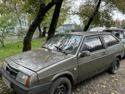 ВАЗ 2108 1992 в Киеве на Automoto.ua Серый ВАЗ 2108, объемом двигателя 1.3 л и пробегом 222 тыс. км за 950 $, фото 1 на Automoto.ua