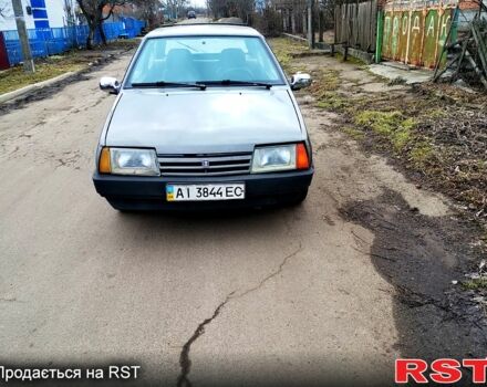 Серый ВАЗ 2108, объемом двигателя 1.3 л и пробегом 150 тыс. км за 570 $, фото 1 на Automoto.ua