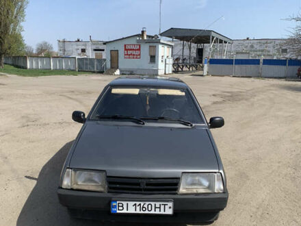 ВАЗ 2108 1993 в Миргороде на Automoto.ua Серый ВАЗ 2108, объемом двигателя 1.5 л и пробегом 74 тыс. км за 1500 $, фото 1 на Automoto.ua