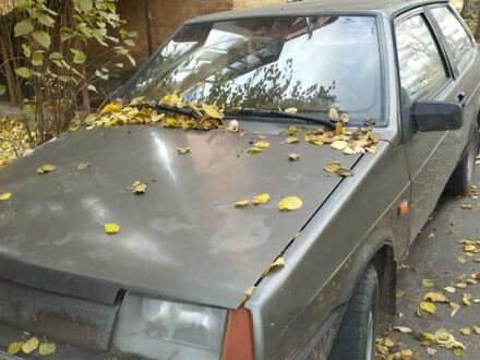 Сірий ВАЗ 2108, об'ємом двигуна 1.5 л та пробігом 350 тис. км за 600 $, фото 1 на Automoto.ua