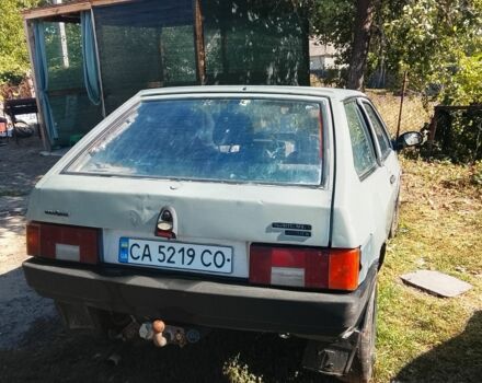 Серый ВАЗ 2108, объемом двигателя 1.5 л и пробегом 200 тыс. км за 359 $, фото 1 на Automoto.ua