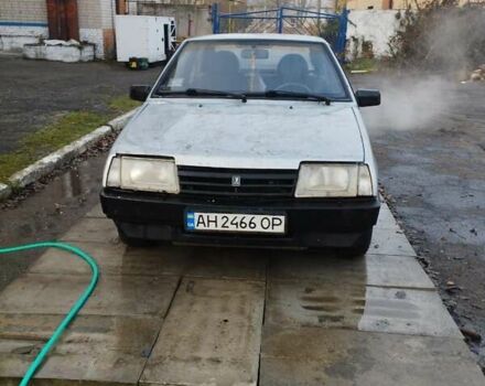 Серый ВАЗ 2108, объемом двигателя 1.5 л и пробегом 257 тыс. км за 600 $, фото 1 на Automoto.ua