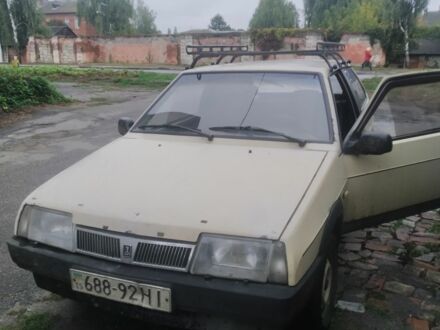 ВАЗ 2108 2000 в Тульчине на Automoto.ua Серый ВАЗ 2108, объемом двигателя 0 л и пробегом 1 тыс. км за 1200 $, фото 1 на Automoto.ua