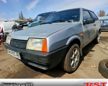 Серый ВАЗ 2108, объемом двигателя 1.5 л и пробегом 220 тыс. км за 999 $, фото 1 на Automoto.ua