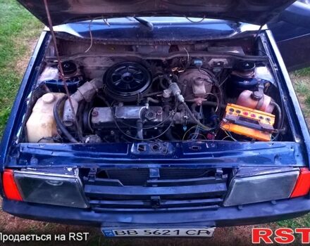 Синий ВАЗ 2108, объемом двигателя 1.3 л и пробегом 144 тыс. км за 500 $, фото 3 на Automoto.ua