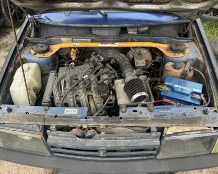 Синий ВАЗ 2108, объемом двигателя 1.6 л и пробегом 200 тыс. км за 1500 $, фото 2 на Automoto.ua