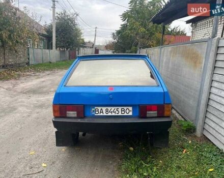 Синий ВАЗ 2108, объемом двигателя 1.3 л и пробегом 200 тыс. км за 800 $, фото 2 на Automoto.ua