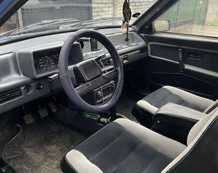 Синий ВАЗ 2108, объемом двигателя 1.5 л и пробегом 100 тыс. км за 1500 $, фото 2 на Automoto.ua