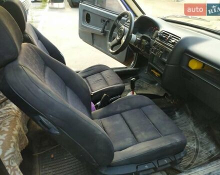 ВАЗ 2108 1995 у Львові на Automoto.ua Синій ВАЗ 2108, об'ємом двигуна 1.5 л та пробігом 500 тис. км за 908 $, фото 4 на Automoto.ua