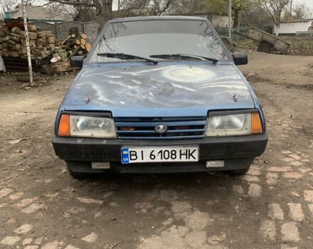 Синий ВАЗ 2108, объемом двигателя 1.3 л и пробегом 300 тыс. км за 900 $, фото 1 на Automoto.ua