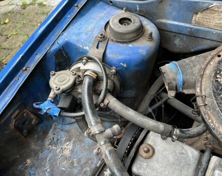 ВАЗ 2108 1987 у Сумах на Automoto.ua Синій ВАЗ 2108, об'ємом двигуна 1.3 л та пробігом 200 тис. км за 428 $, фото 7 на Automoto.ua