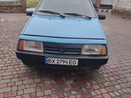 Синий ВАЗ 2108, объемом двигателя 1.29 л и пробегом 300 тыс. км за 899 $, фото 1 на Automoto.ua