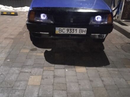 ВАЗ 2108 1987 в Городке на Automoto.ua Синий ВАЗ 2108, объемом двигателя 1.3 л и пробегом 573 тыс. км за 724 $, фото 1 на Automoto.ua