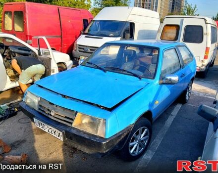 Синий ВАЗ 2108, объемом двигателя 1.5 л и пробегом 258 тыс. км за 450 $, фото 1 на Automoto.ua