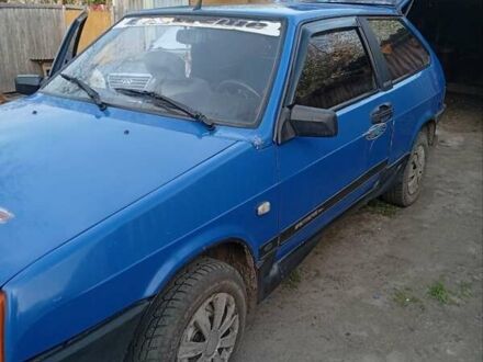 ВАЗ 2108 1989 в Коростышеве на Automoto.ua Синий ВАЗ 2108, объемом двигателя 1.3 л и пробегом 49 тыс. км за 850 $, фото 1 на Automoto.ua