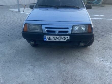 ВАЗ 2108 1990 у Дніпро (Дніпропетровську) на Automoto.ua Синій ВАЗ 2108, об'ємом двигуна 1.5 л та пробігом 200 тис. км за 700 $, фото 1 на Automoto.ua